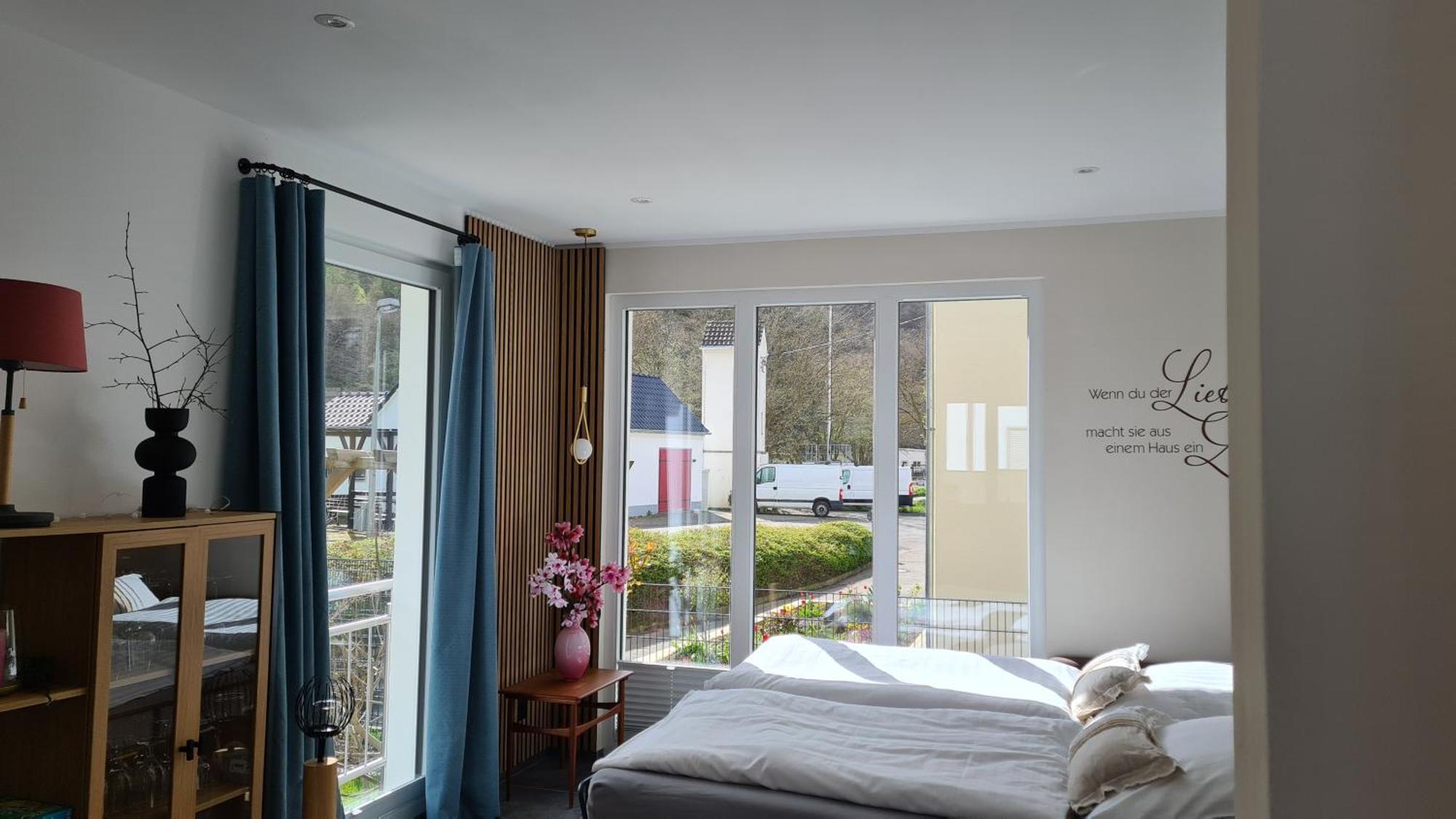 Ferienwohnung Wurzelecht 바트노이에나르아르바일러 외부 사진